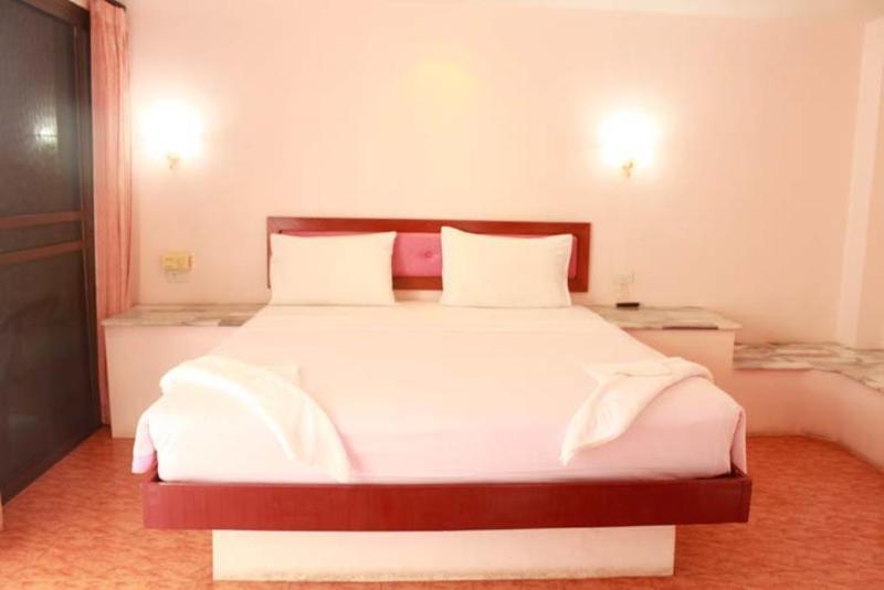 Sp House Phuket Hotel Kata Beach  Exterior photo